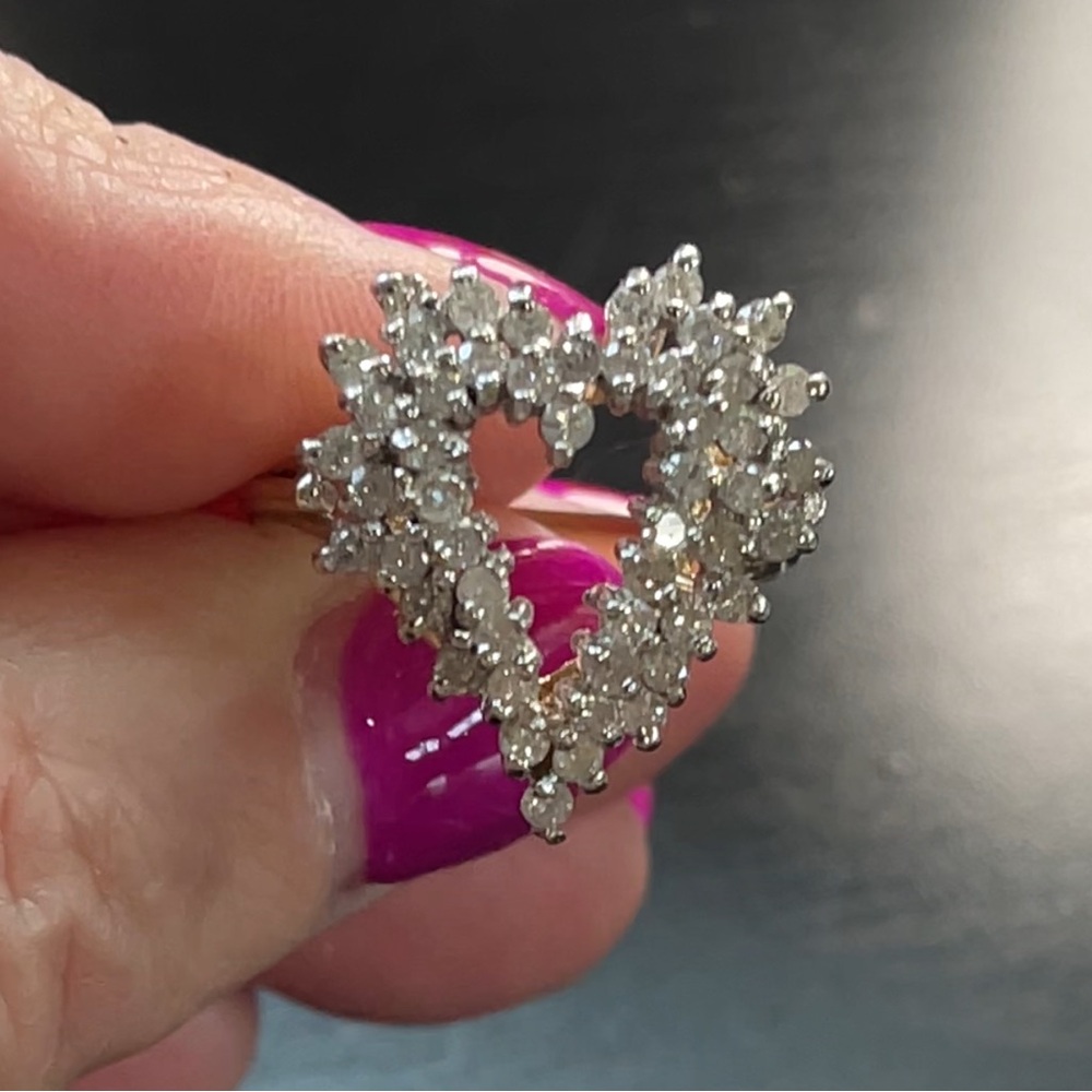 14k yellow gold heart diamond cluster ring